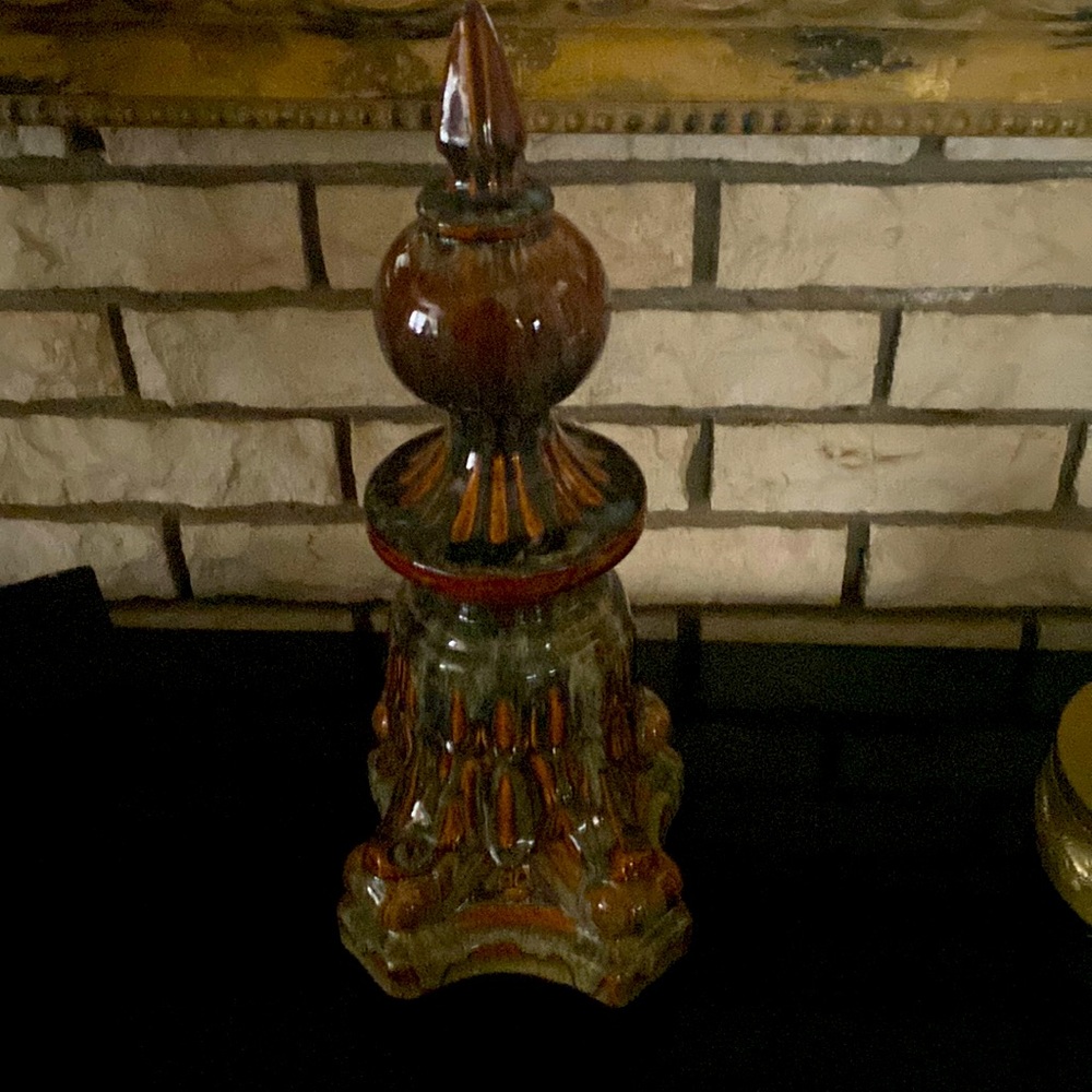 Art Decor,  Green, Brown and Cream Highlights
